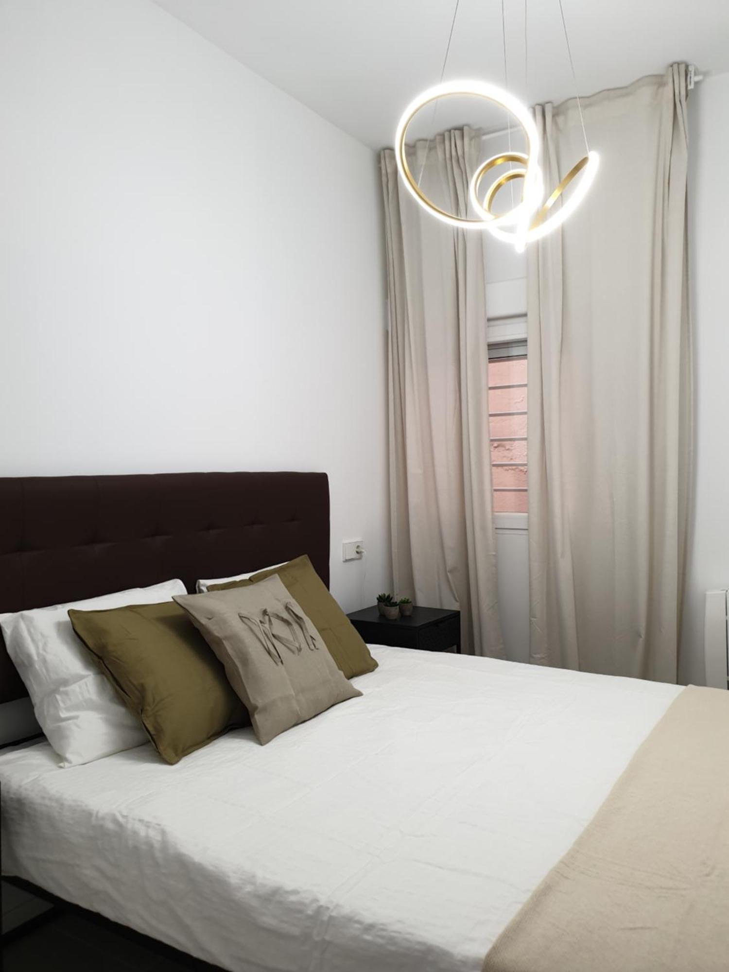 Quintana-Alcala Apartments Madrid Exterior photo